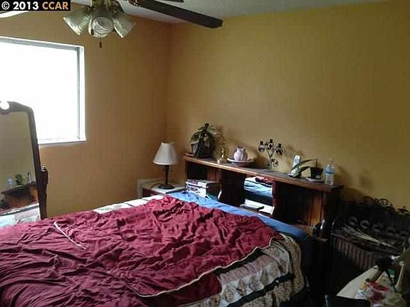 5th image of 2481 Shawn Dr