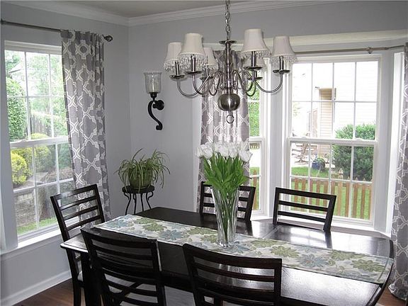 4th image of 7012 Highland Creek Dr