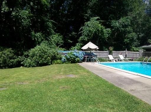 5th image of 29 Bates Park Ave