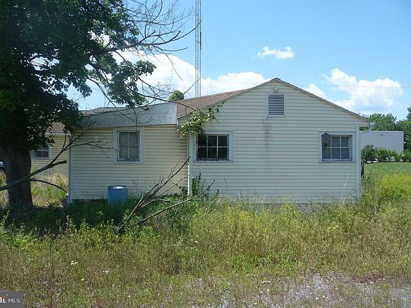 2nd image of 507 E Main St