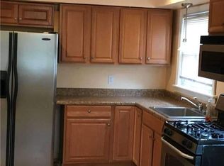 194-35 115th Dr, Jamaica, NY 11412