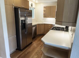 1551 Lilac Ln, Mountain View, CA 94043