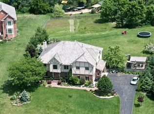 2612 Cuhlman Rd, McHenry, IL 60051