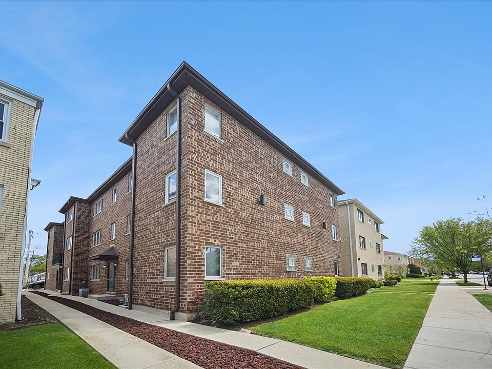 1st image of 6625 N Northwest Hwy APT 303