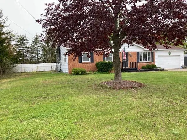 701 West St, Gaylord, MI 49735