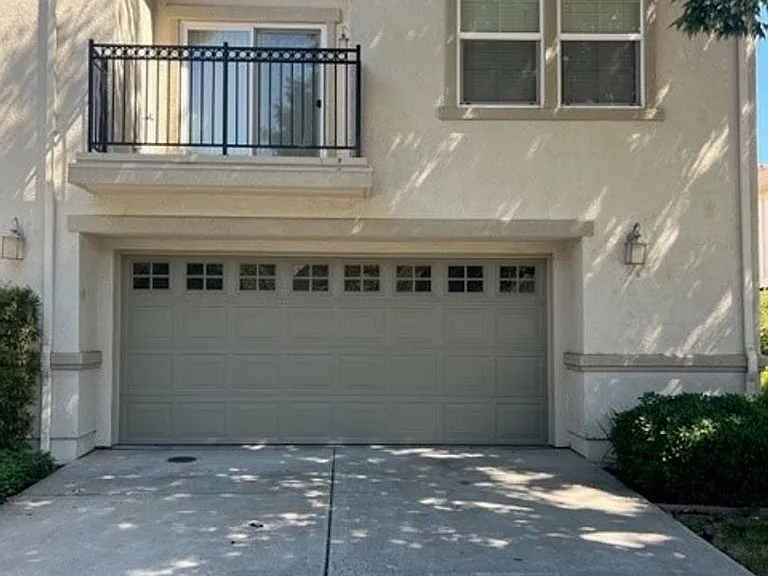 3301 N Park Dr #1312 — Photo 1