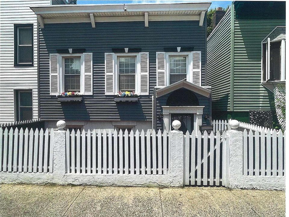 1st image of 34-32 34th St