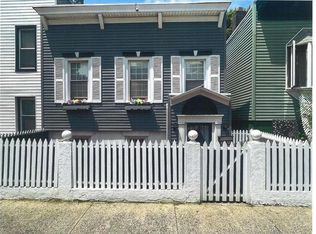 34-32 34th St, Astoria, NY 11106