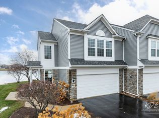 651 Hawley Dr, Oswego, IL 60543