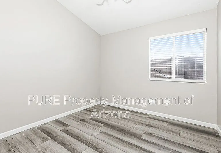 2638 N Saffron Cir — Photo 21