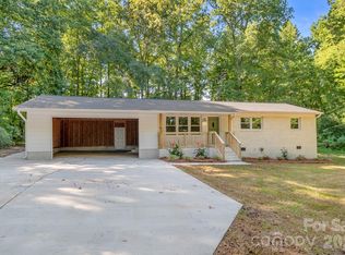 2177 Thornwell Rd, Lancaster, SC 29720