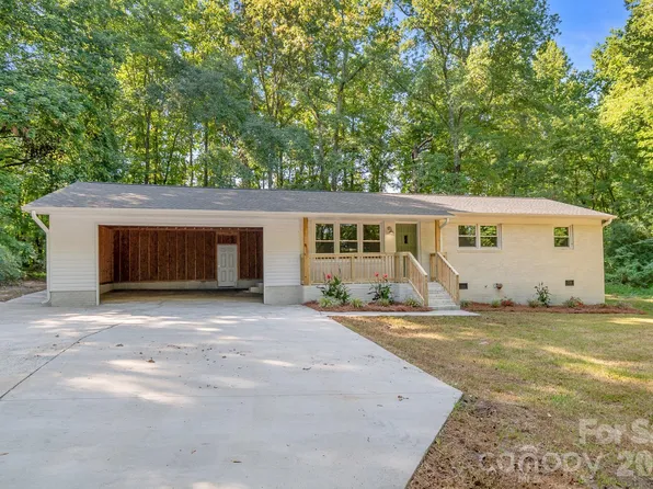 2177 Thornwell Rd, Lancaster, SC 29720