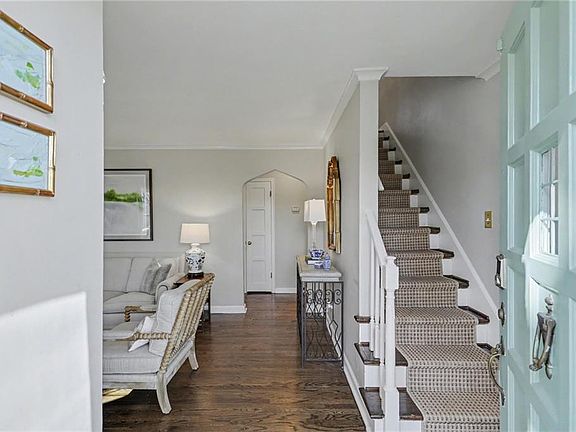 4th image of 5306 Fairway Rd