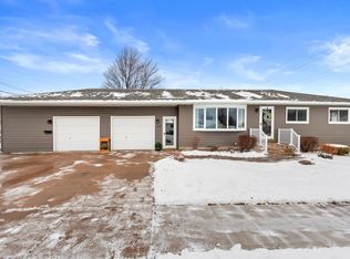 1541 E G St, Wisconsin Rapids, WI 54494