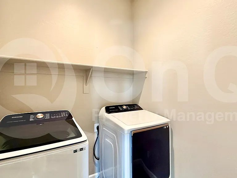 40847 W Hillman Dr — Photo 20