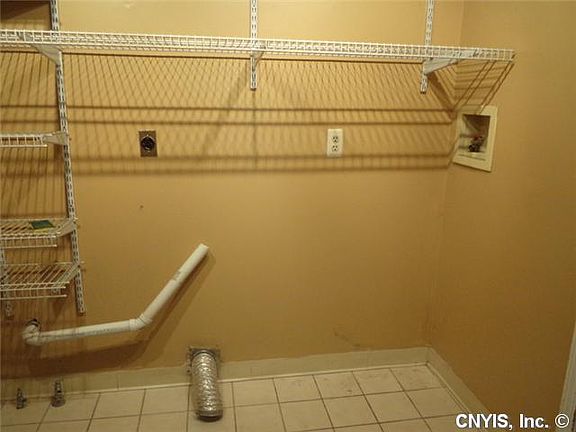 5th image of 314 Male Ave