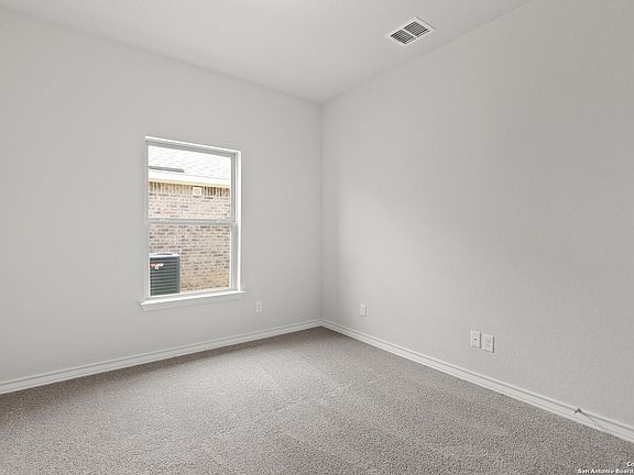 5th image of 29783 Slate Creek