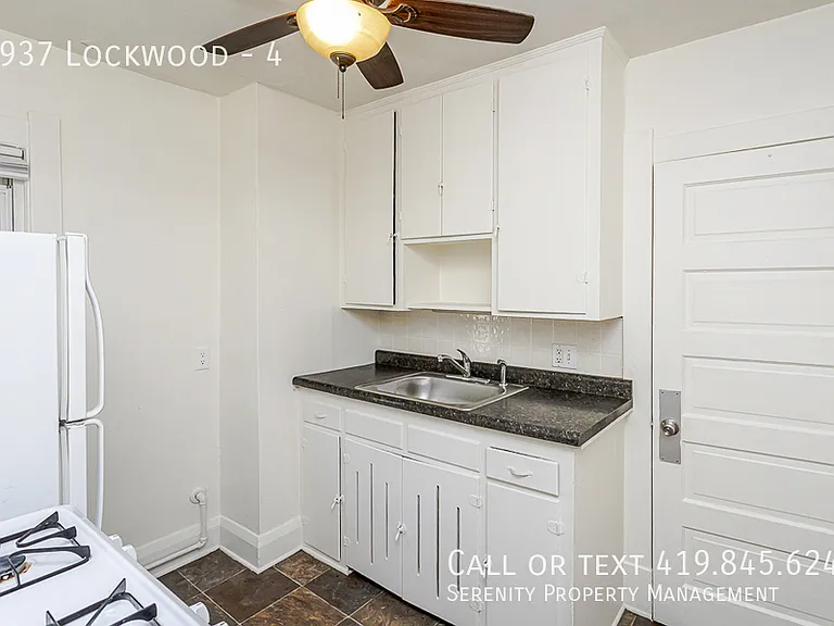3937 Lockwood Ave #4 — Photo 4