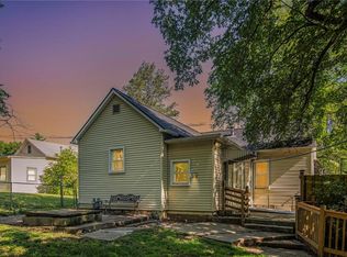 1407 High St, Leavenworth, KS 66048