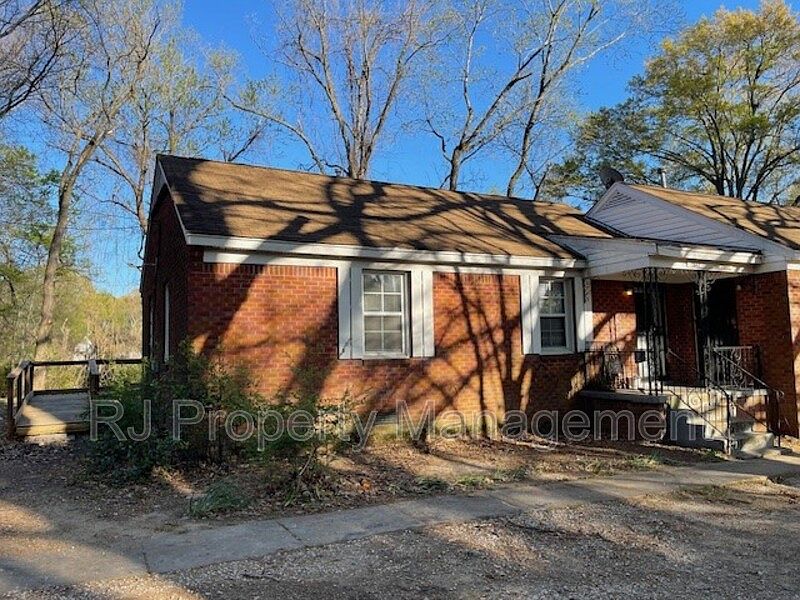 1st image of 3542 Millington Rd