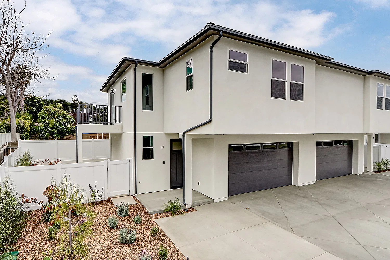 3 bed, 1530 sqft, $4,200 — Photo 1