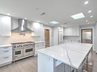 26 Edgewater Aly, Isle Of Palms, SC 29451