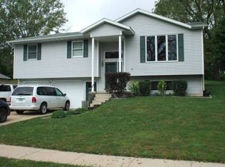 311 N Cherry St, Mechanicsville, IA 52306
