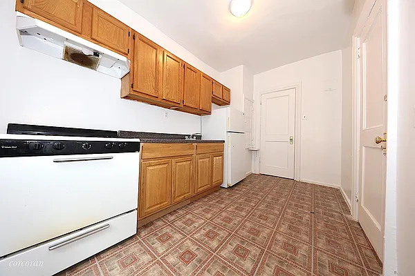 Rented by Corcoran | media 24