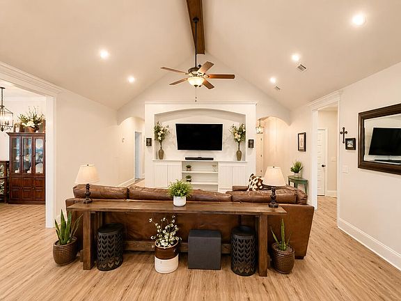 5th image of 6191 Brayden Way