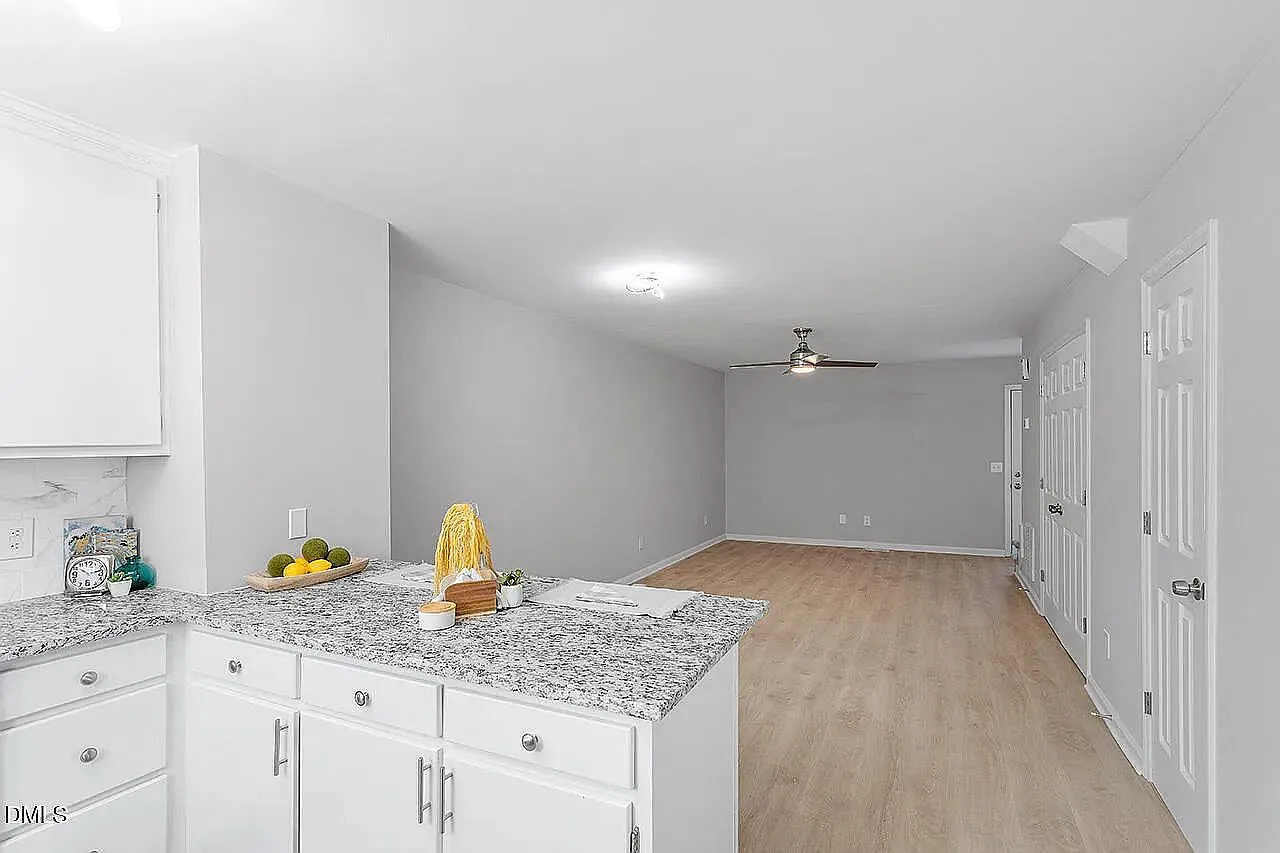 2 bed, 2.5 bath, 1056 sqft, $1,500 — Photo 1