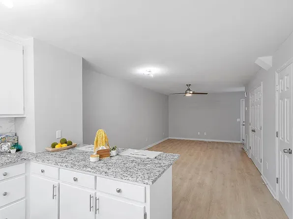 387 E Williams St, Angier, NC 27501