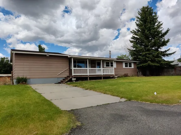 2315 Steadman St, Cody, WY 82414
