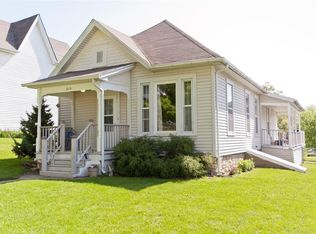 215 N Ford St, Anamosa, IA 52205