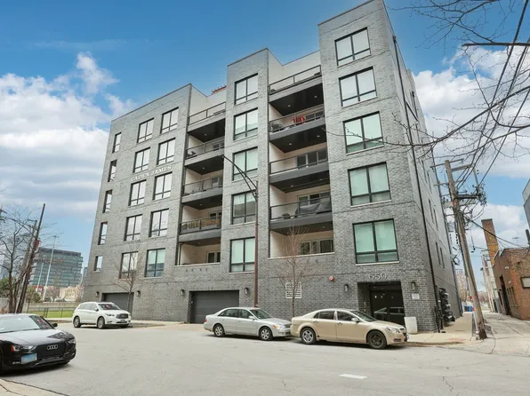 650 N Morgan St APT 303, Chicago, IL 60642