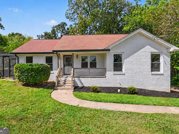 2884 Ben Hill Rd, East Pt, GA 30344