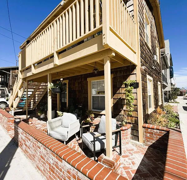 6621 E Ocean Blvd — Photo 1