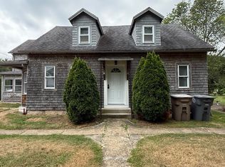 36 Church Ln, East Lyme, CT 06333