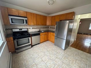 1350 Paterson Plank Rd #A, Secaucus, NJ 07094