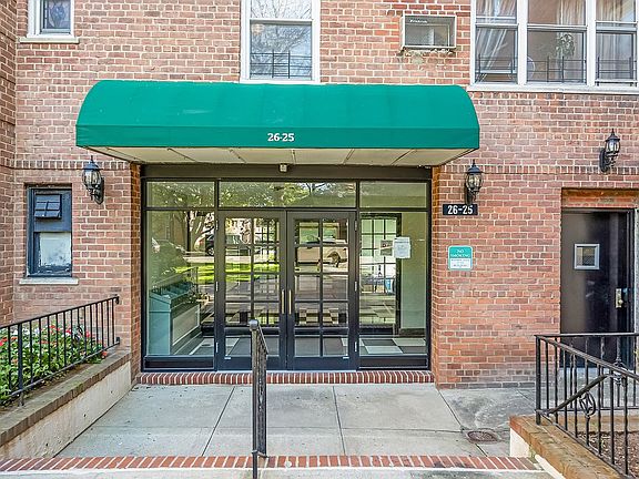 3rd image of 26-25 Union St APT 3E