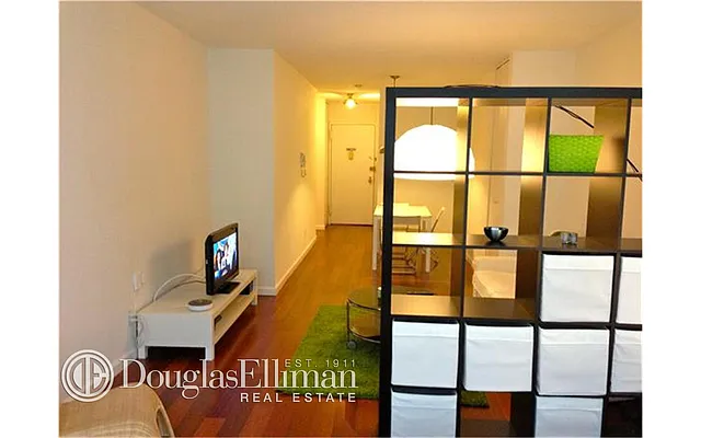 Rented by Douglas Elliman | media 43