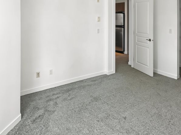 2 bedroom rental in Burnaby — photo 12