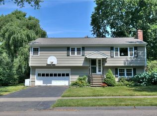 37 Buena Vista Rd, Fairfield, CT 06825
