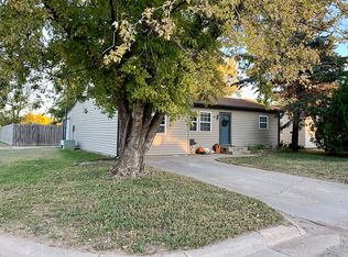 622 N 8th Ave, Hill City, KS 67642