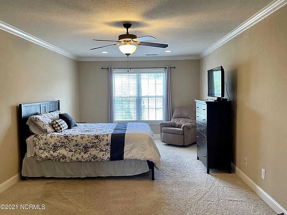5th image of 1855 A Cambria Dr #A