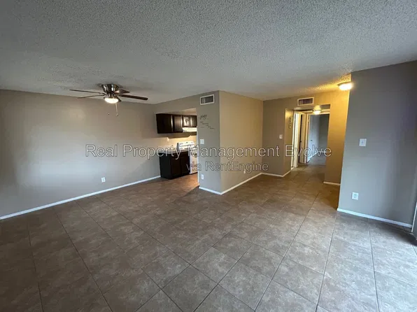 2646 N 43rd Ave #A, Phoenix, AZ 85035