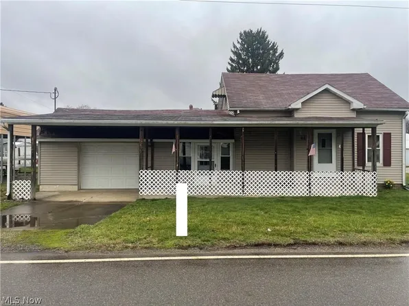 728 Buckeye St, Coshocton, OH 43812