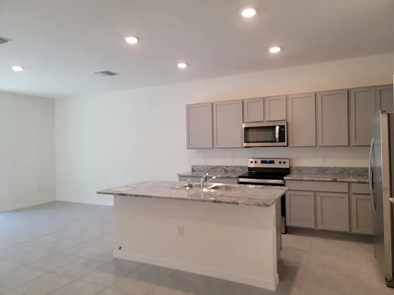 2892 Evergreen Elm Pass — Photo 5