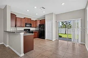 2 bed, 2.5 bath, 1548 sqft, $2,150 — Photo 4