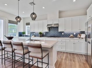 27225 Cranmore Way UNIT 302, Valencia, CA 91381