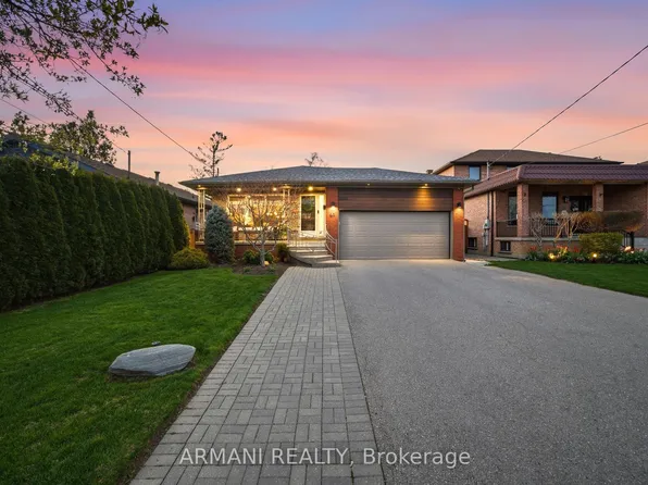 80 Wallasey Ave, Toronto, ON M9M 1E4